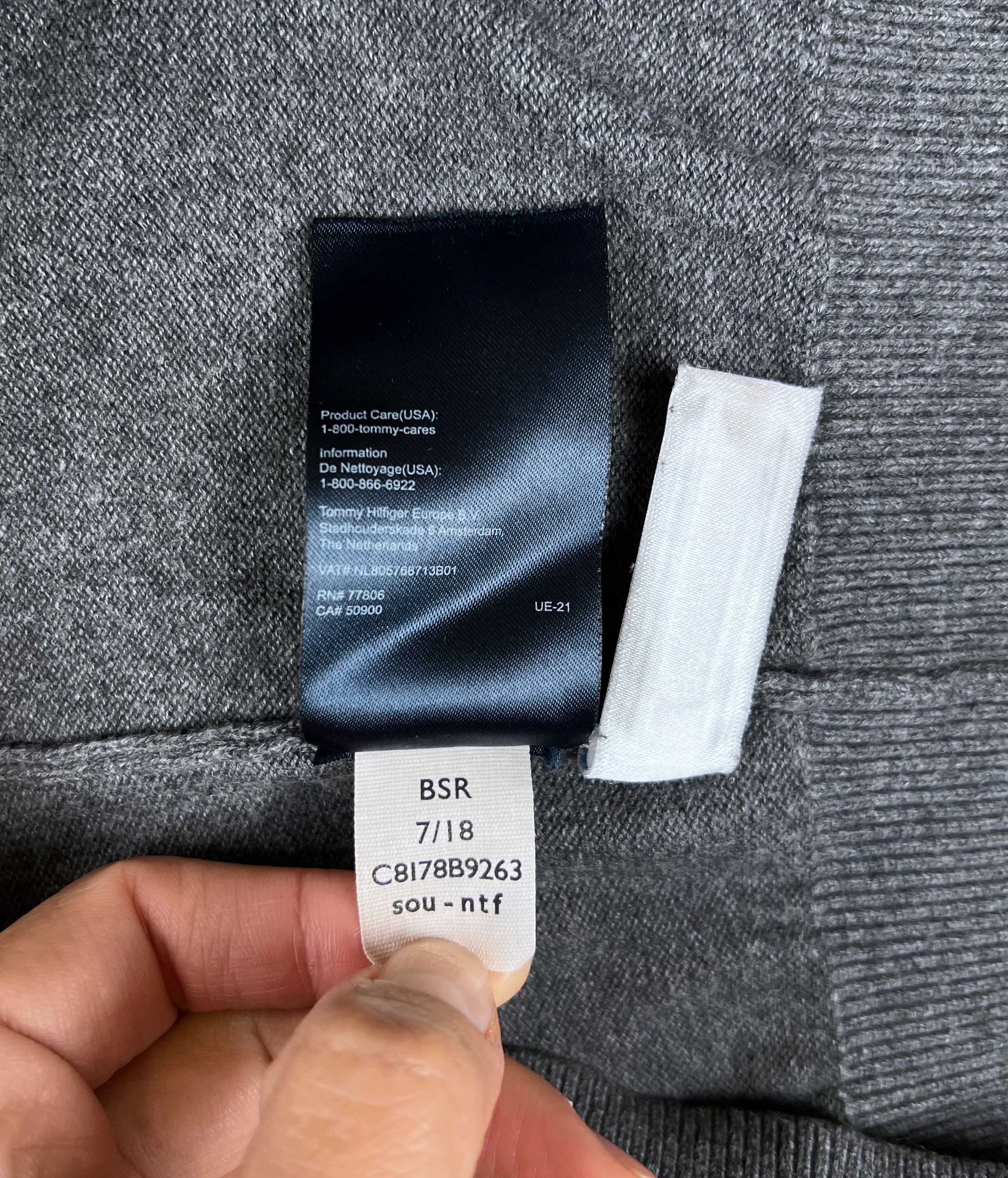 Tommy Hilfiger Tommy Hilfiger XS Classic Crewneck Sweater Jumper Dark Gray Size US XS / EU 42 / 0 - 12 Thumbnail