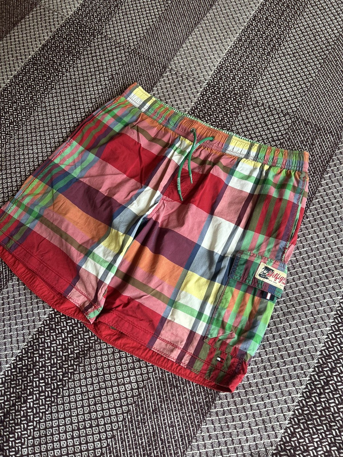 Tommy Hilfiger Vintage Tommy Hilfiger Swim Shorts Multicoloured Size M Size US 34 / EU 50 - 2 Thumbnail