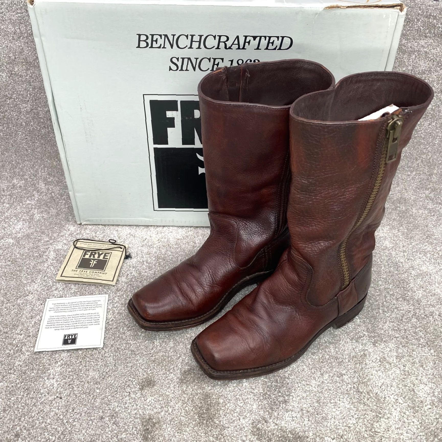 Frye Frye Heath Outside Zip Women's 6B Square Toe Boots Maple Brown Leather Mid-Calf Western Riding Footwear Adult Women Size US 6 / IT 36 - 2 Thumbnail