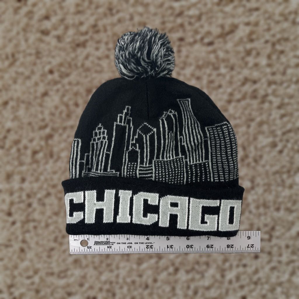 Vintage Chiacgo Beanie Toque Adult One Size Gray Black Knit Acrylic City Snow Ski Pom Hat/Cap Beanie Unbranded Unisex Adults Size ONE SIZE - 1 Thumbnail