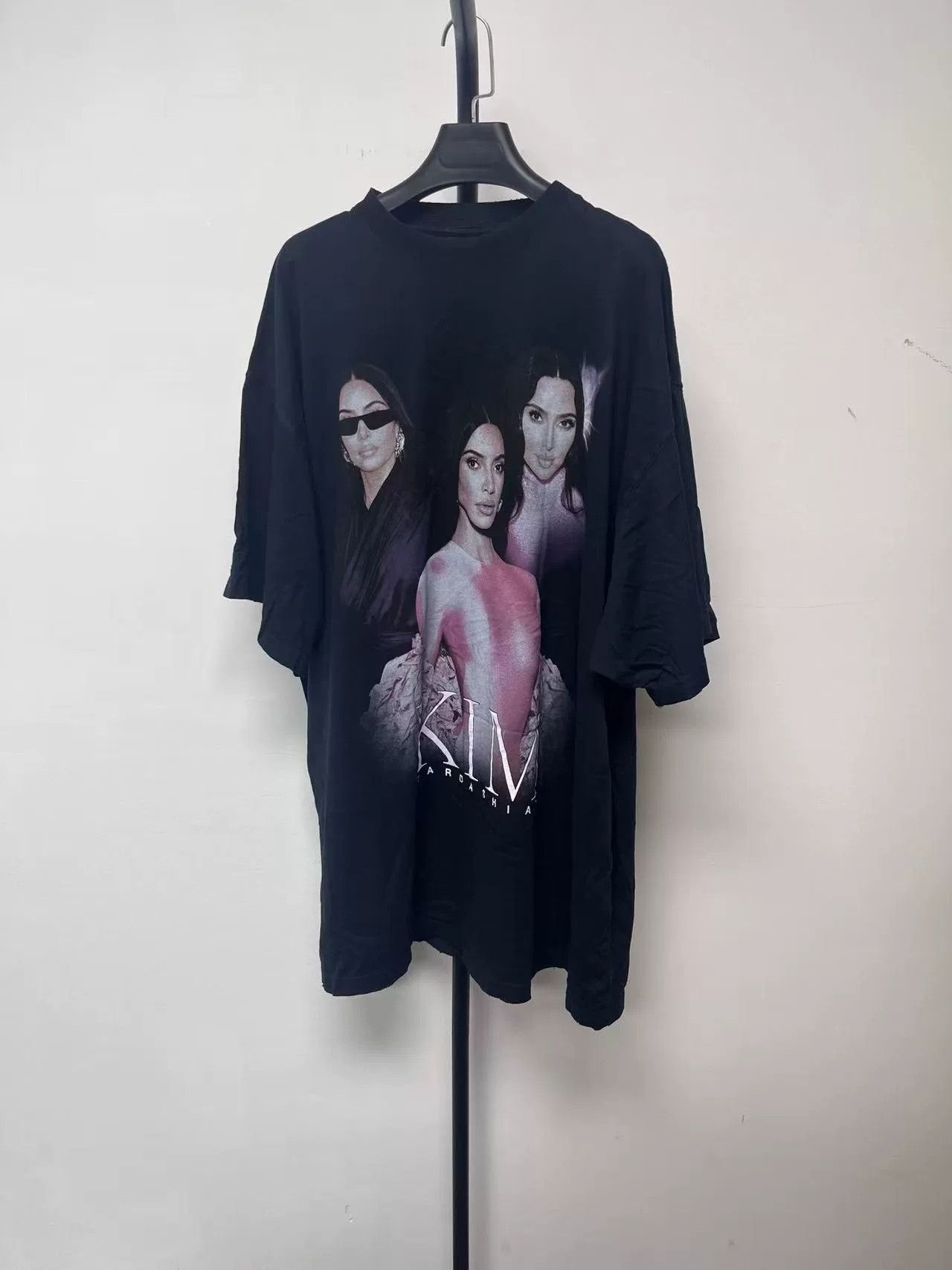 Balenciaga balenciaga fanclub logo short sleeve t-shirt Size S / US 4 / IT 40 - 1 Thumbnail