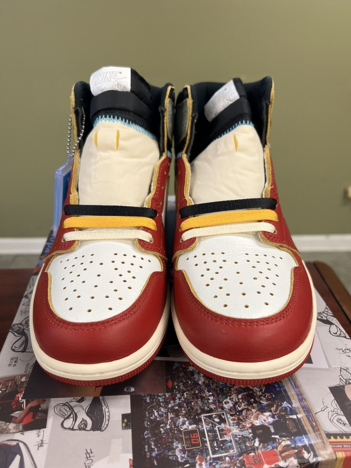 Jordan Brand × Union LA Jordan 1 Retro High OG SP Union LA Chicago Shadow Size US 8.5 / EU 41-42 - 3 Thumbnail