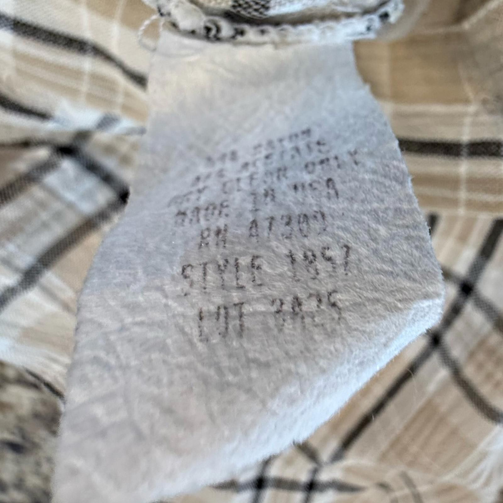 Other Carry Back button up shirt tan & gray plaid sporty SZ 8 Size M / US 6-8 / IT 42-44 - 7 Thumbnail