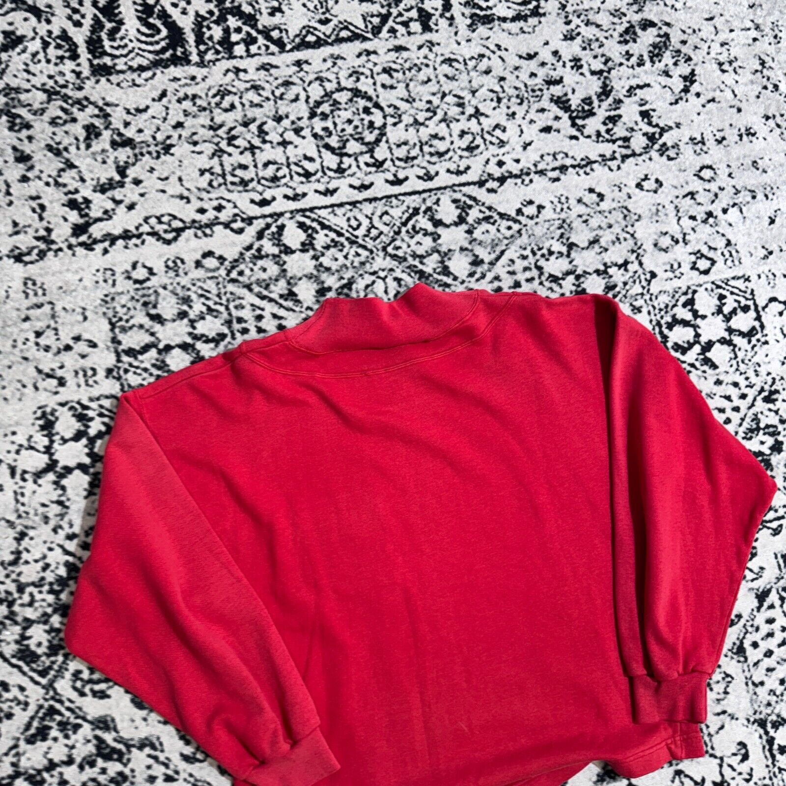 Nike × Vintage Vintage Nike Unisex Red Cotton Crewneck Size S Y2K 90s 80s Size US S / EU 44-46 / 1 - 13 Thumbnail