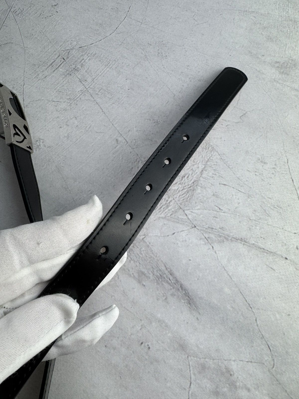 Burberry Burberry Heart Buckle Black Patent Belt Size ONE SIZE - 14 Thumbnail