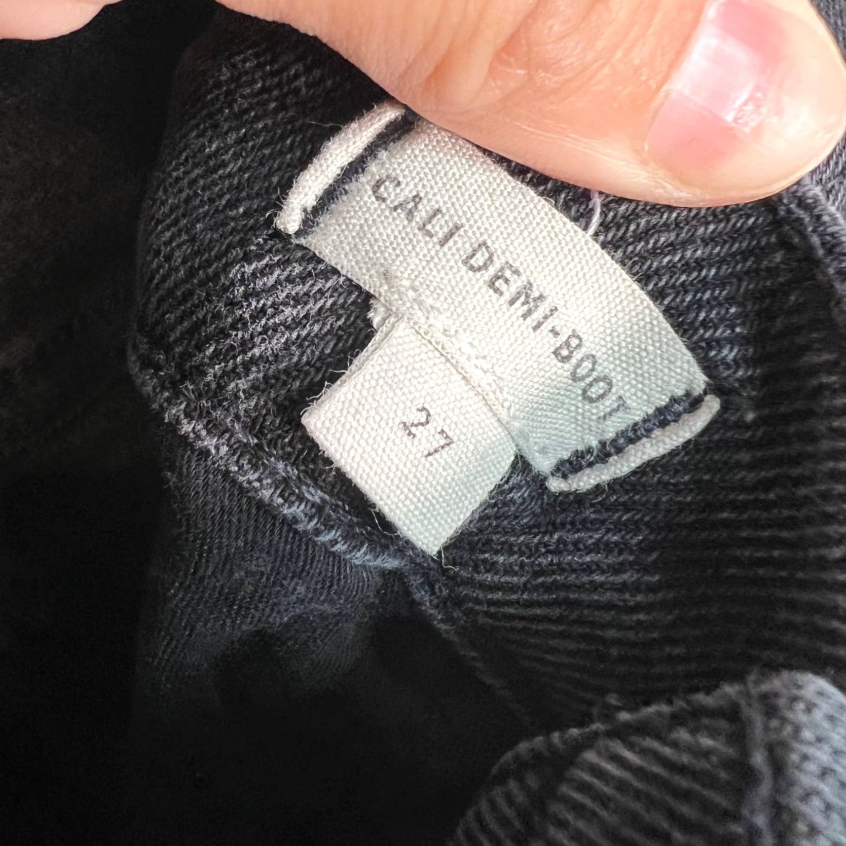 Madewell Madewell Cali Demi-Boot Jeans Women 27 Black Denim Frayed Hem Bootcut 伟 Size 27" / US 4 / IT 40 - 4 Thumbnail