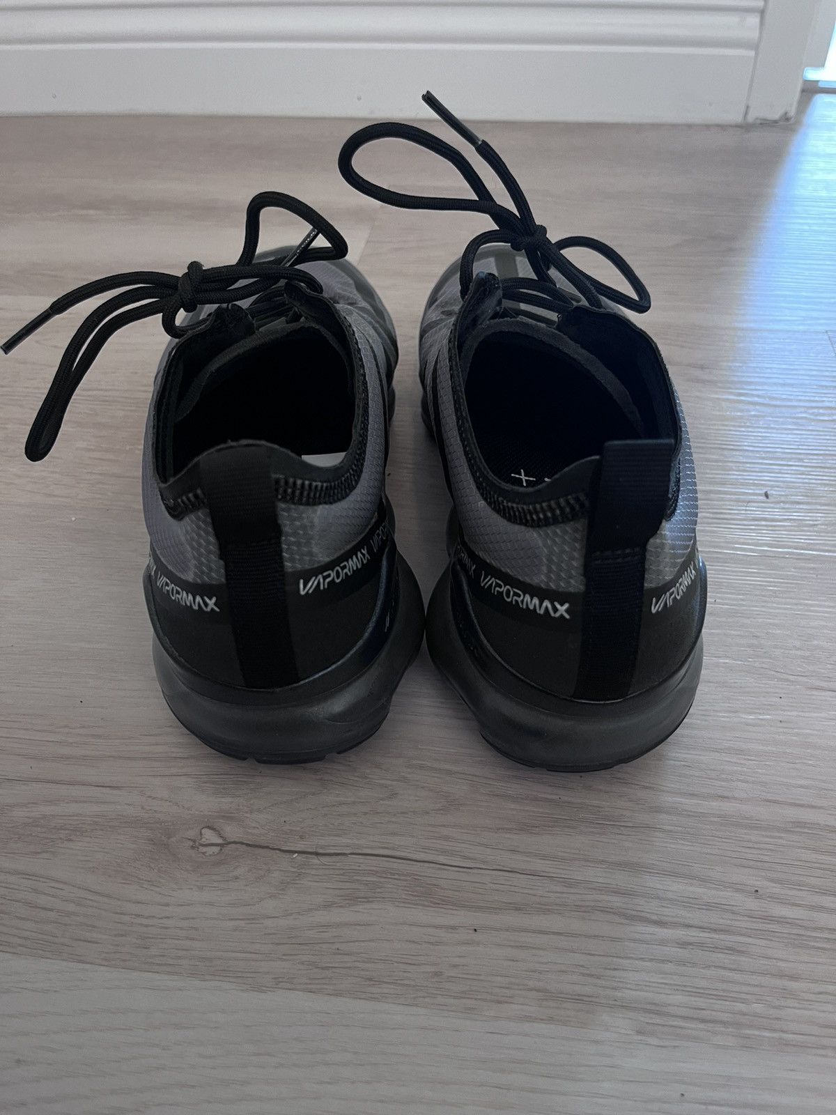 Nike VAPORMAX 2019 Triple Black Size US 10 / EU 43 - 3 Thumbnail
