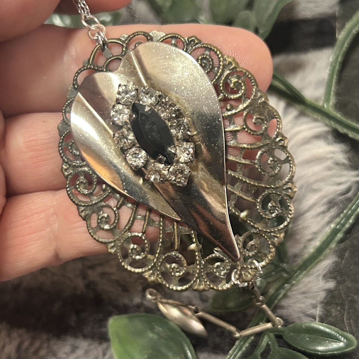 Handmade Handcrafted repurpose vintage brass pendant necklace Size ONE SIZE - 6 Thumbnail