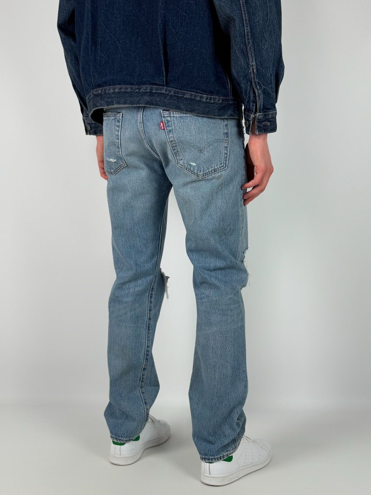 Levi's NWT Levi’s 501 Distressed Repaired Washed Denim Jeans Size US 32 / EU 48 - 2 Thumbnail