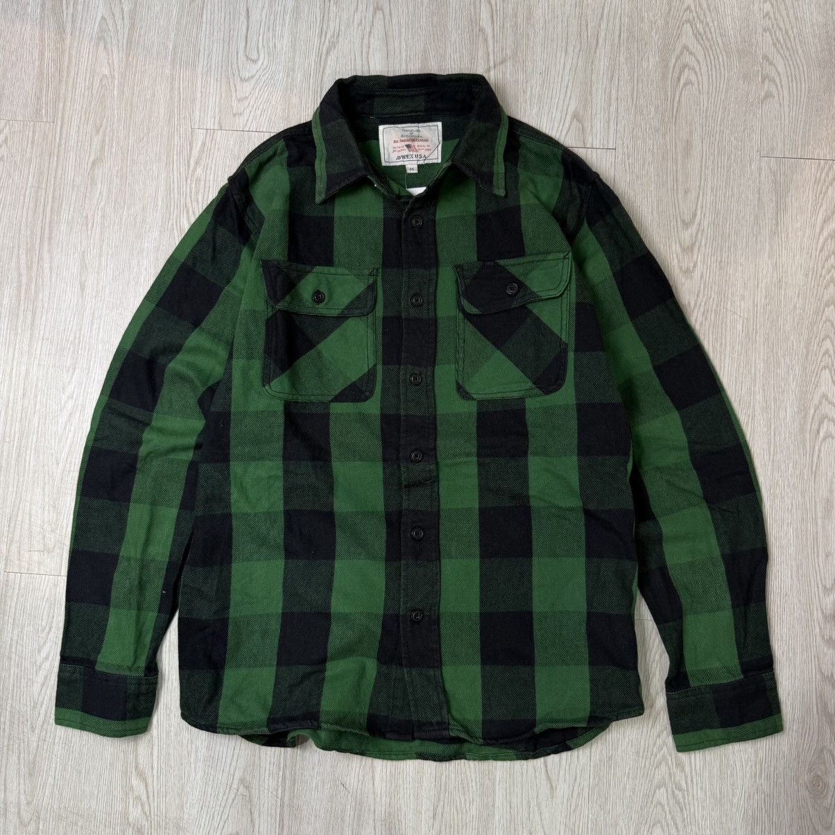 Avirex Avirex heavy flannel two pocket plaid green black button Size US M / EU 48-50 / 2 - 1 Thumbnail