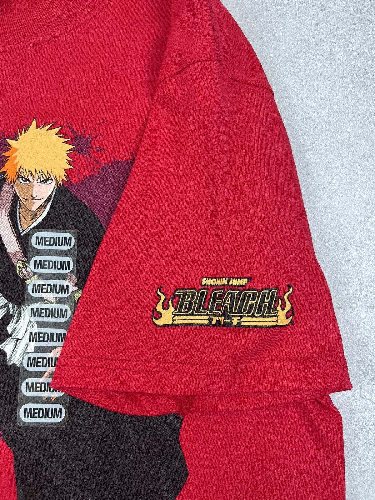 Anime VINTAGE ANIME BLEACH (ICHIGO KUROSAKI) NEW OLD STOCK Size US M / EU 48-50 / 2 - 6 Thumbnail