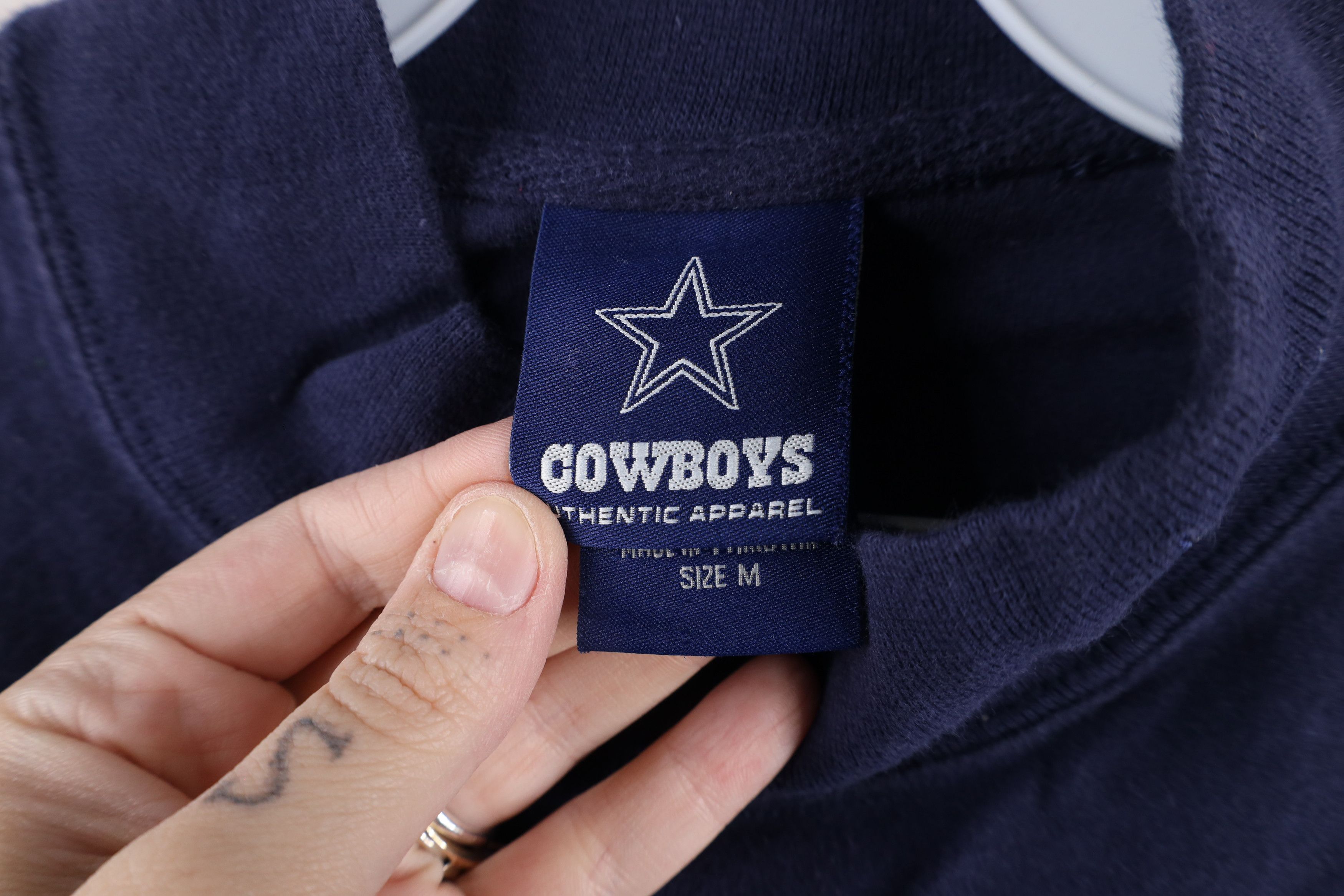 Vintage Vintage 90s Dallas Cowboys Football Mock Neck T-Shirt Blue Size US M / EU 48-50 / 2 - 5 Thumbnail