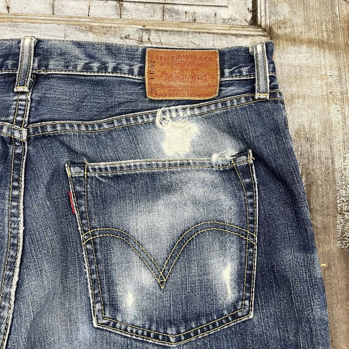 Levi's Vintage Levis 502 Distressed Faded Blue Jeans wc 344 Size US 36 / EU 52 - 7 Thumbnail