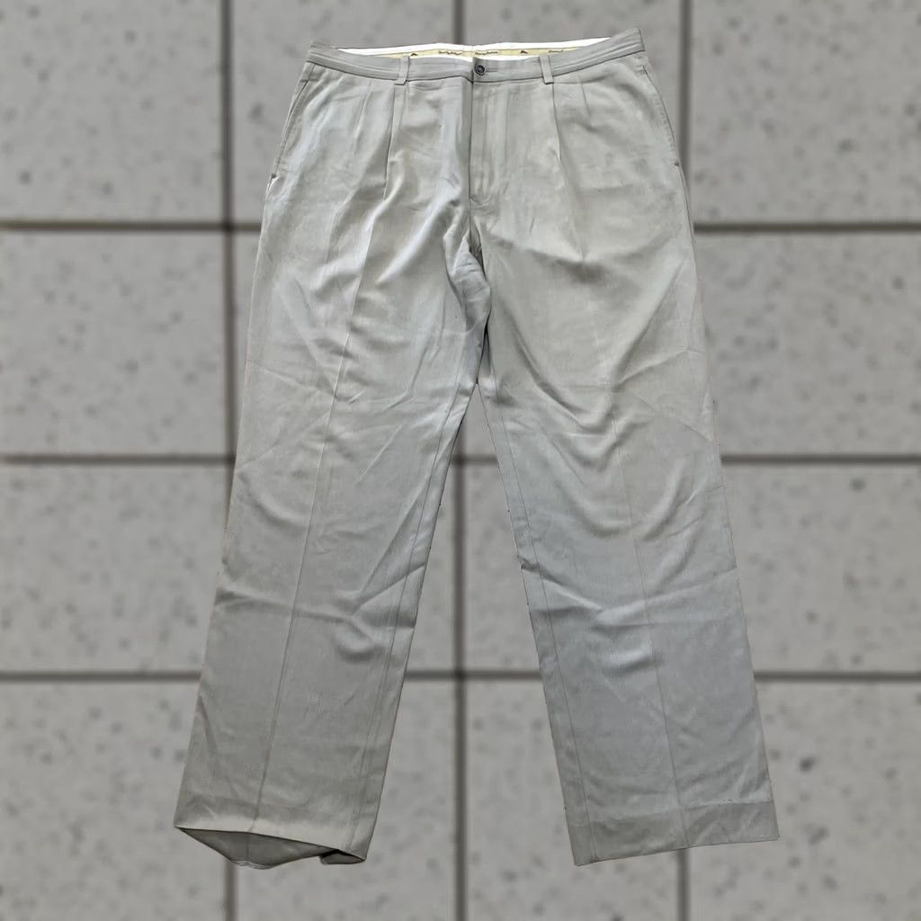 Tommy Bahama Tommy Bahama Pants Men 38x32 Silk Sand Pleat High Relax Trouser Grunge Size US 38 / EU 54 - 1 Thumbnail