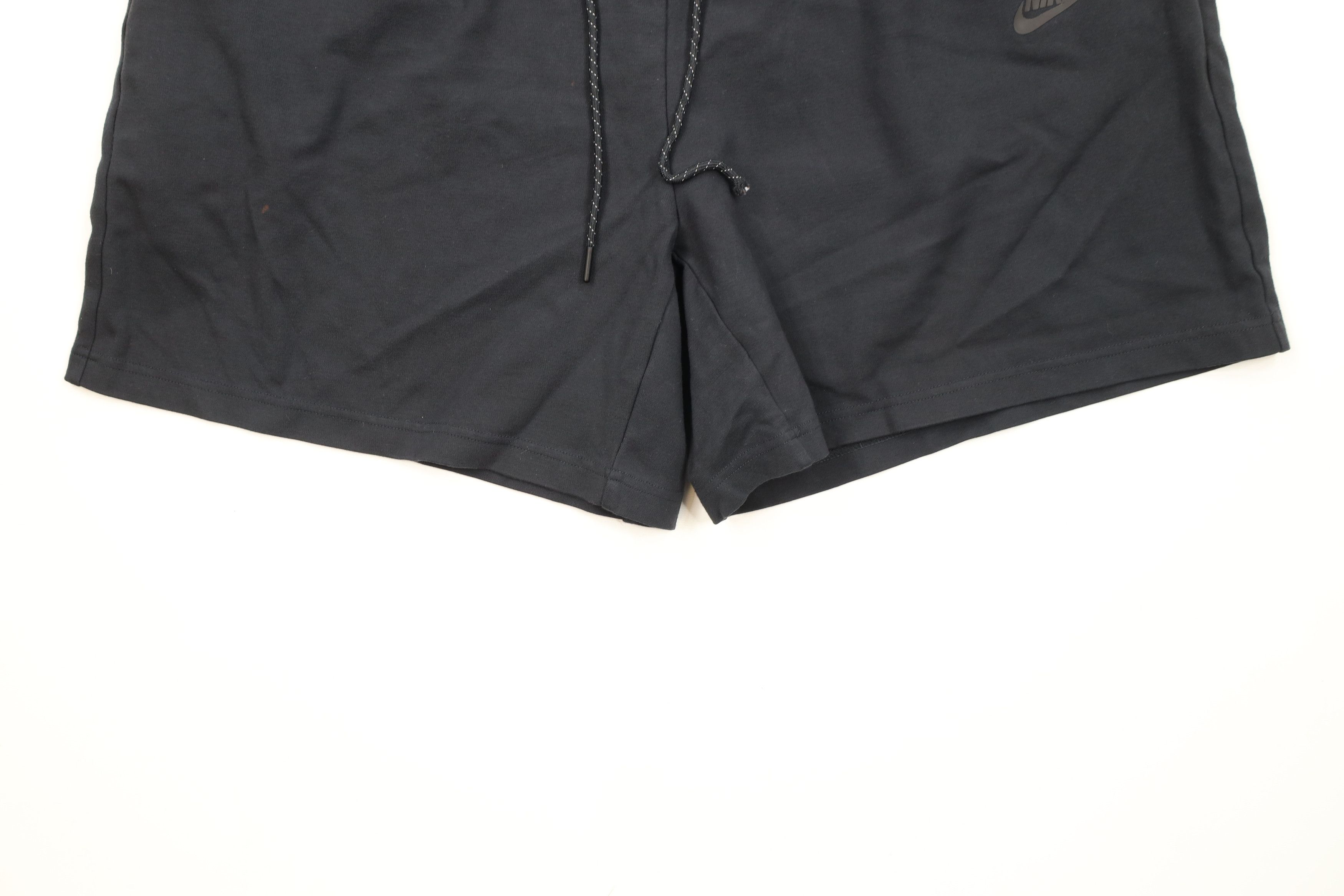 Nike × Vintage Nike Sportswear Spell Lightweight Tech Fleece Shorts Black Size US 38 / EU 54 - 4 Thumbnail