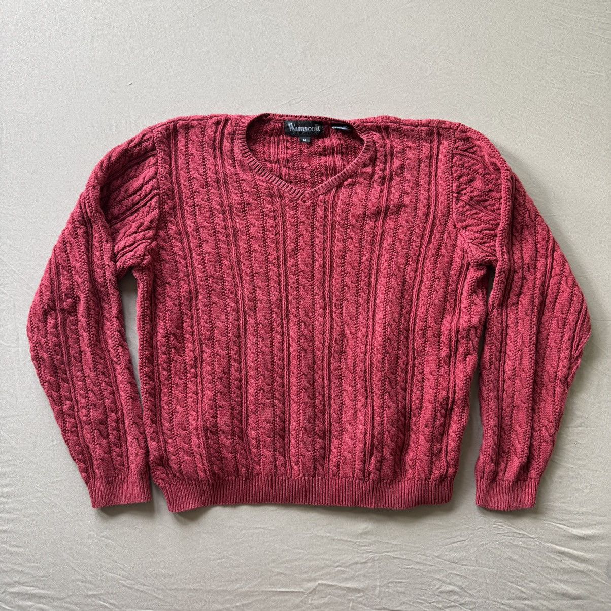 Vintage Vintage Wainscott Cable Knit V-Neck Sweater Size M / US 6-8 / IT 42-44 - 1 Thumbnail