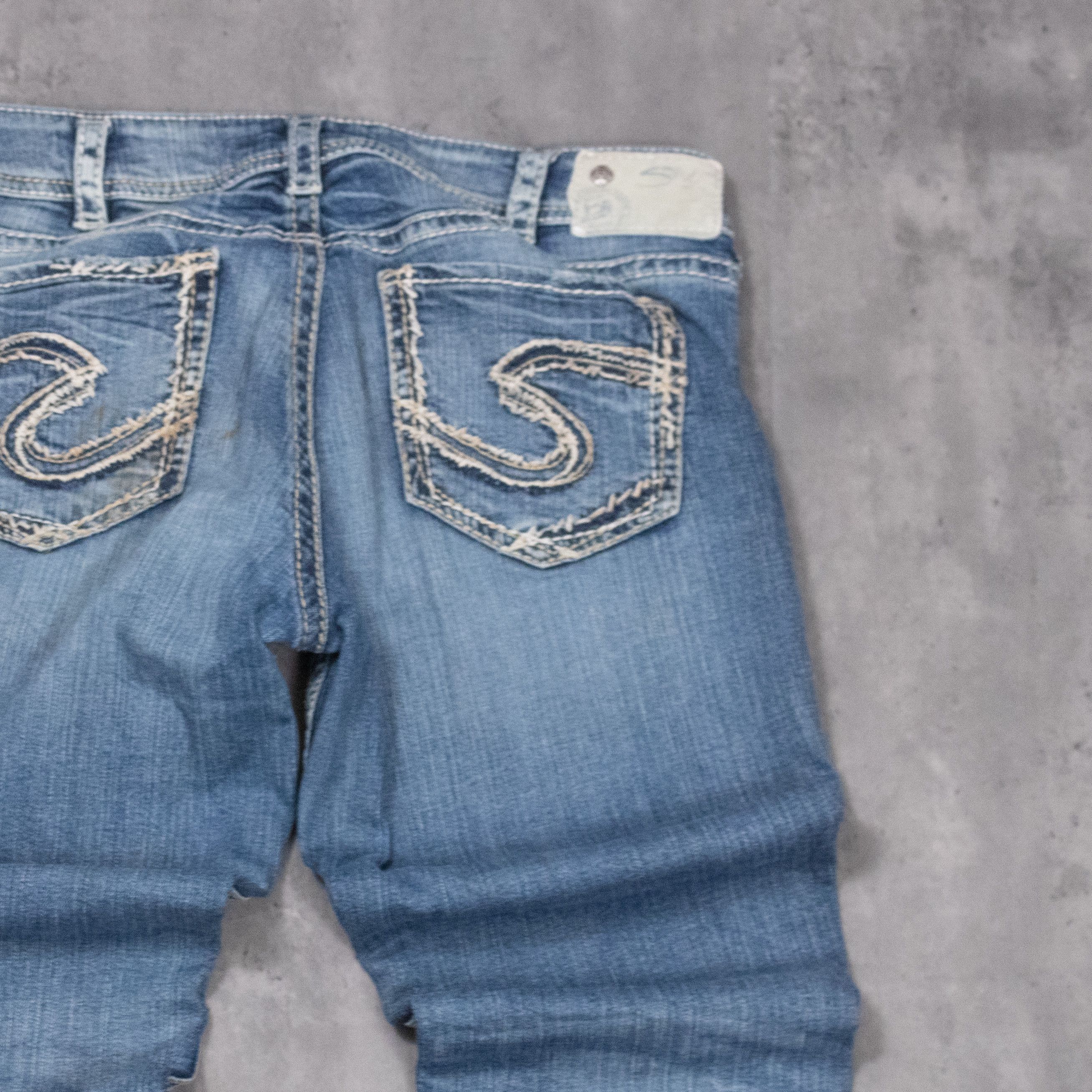 Silver Jeans Co. Y2K Silver Jeans Co Zac Bootcut Low Rise Denim Size US 35 - 13 Thumbnail