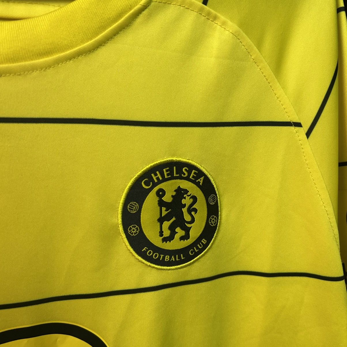 Nike Mens Nike FC Chelsea 2021 Home soccer jerseg size L Size US L / EU 52-54 / 3 - 4 Thumbnail