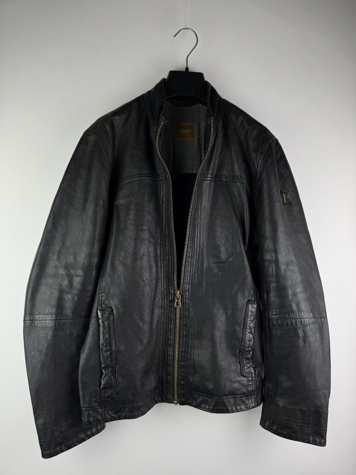 Hugo Boss Vintage 00s Hugo Boss Leather Jacket Black Size US S / EU 44-46 / 1 - 1 Thumbnail