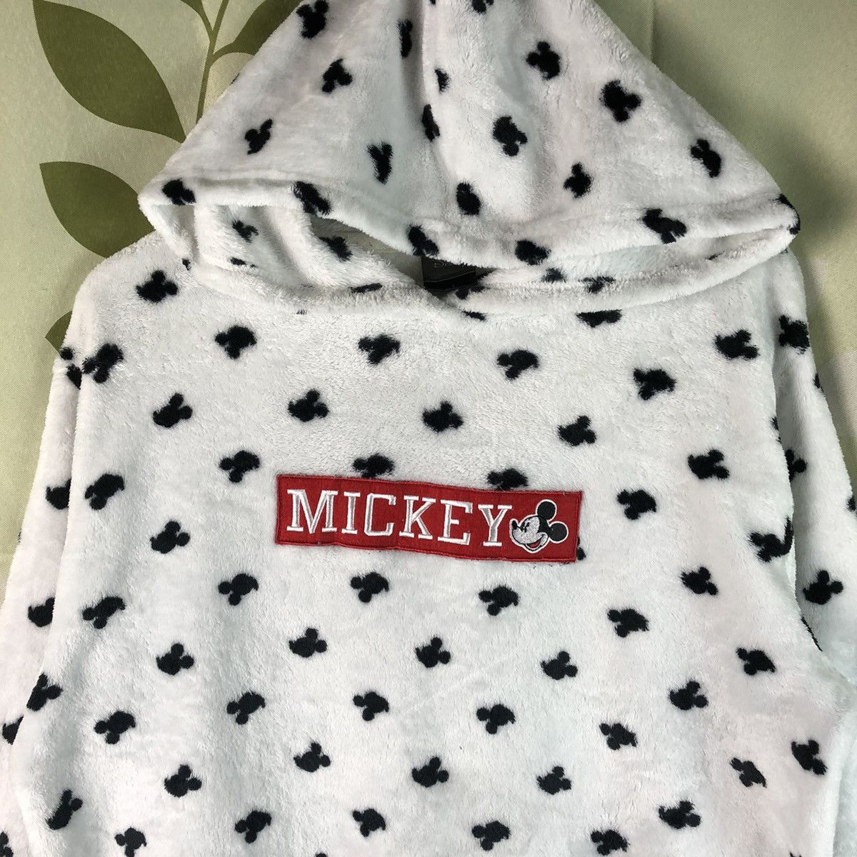 Cartoon Network × Disney × Mickey Mouse Disney Mickey Mouse vintage dotted White Hoodie #7455 Size US L / EU 52-54 / 3 - 5 Thumbnail