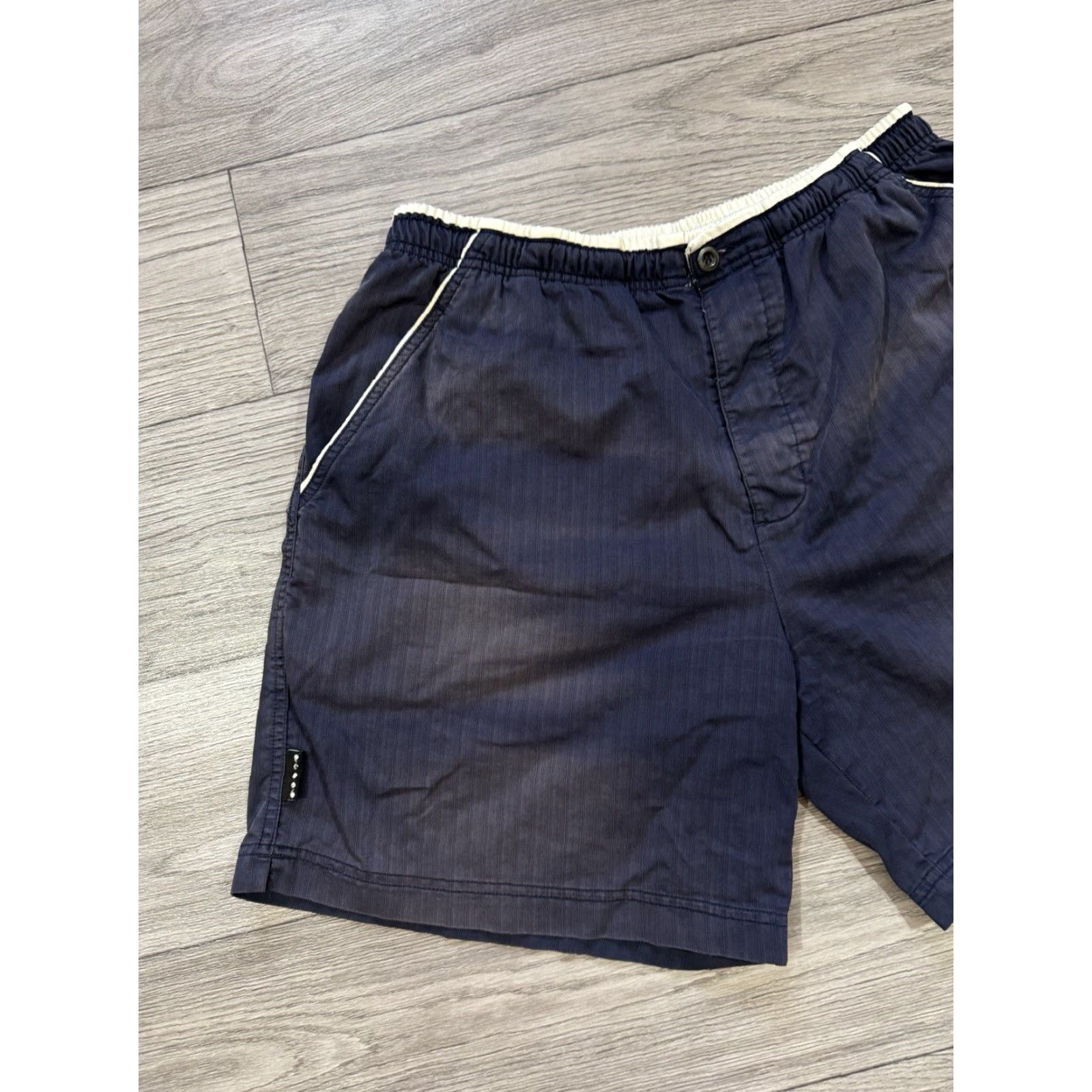 Nike VINTAGE Nike Tennis Shorts Navy Blue Challenge Court Drawstring Pocket Men L Size US 33 - 3 Thumbnail