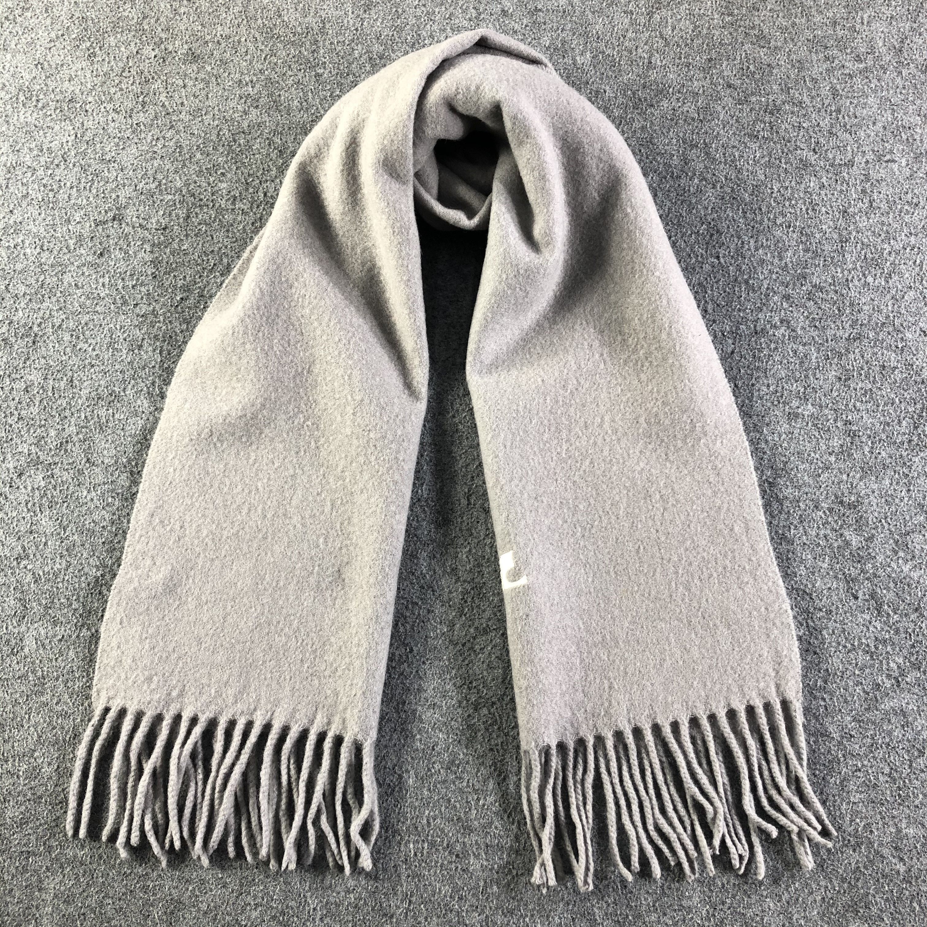 Courreges Courreges Scarf / Muffler / Neckwear P088 Size ONE SIZE - 1 Thumbnail