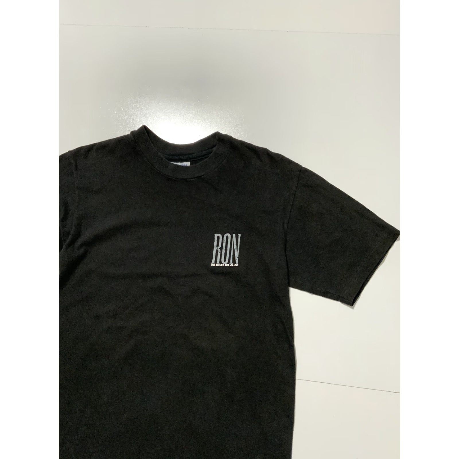 Hanes VINTAGE Ron Herman Hanes Beefy T Cotton Single Stitch Crewneck S/S T-shirt Sz. M Mens Size US S / EU 44-46 / 1 - 4 Thumbnail