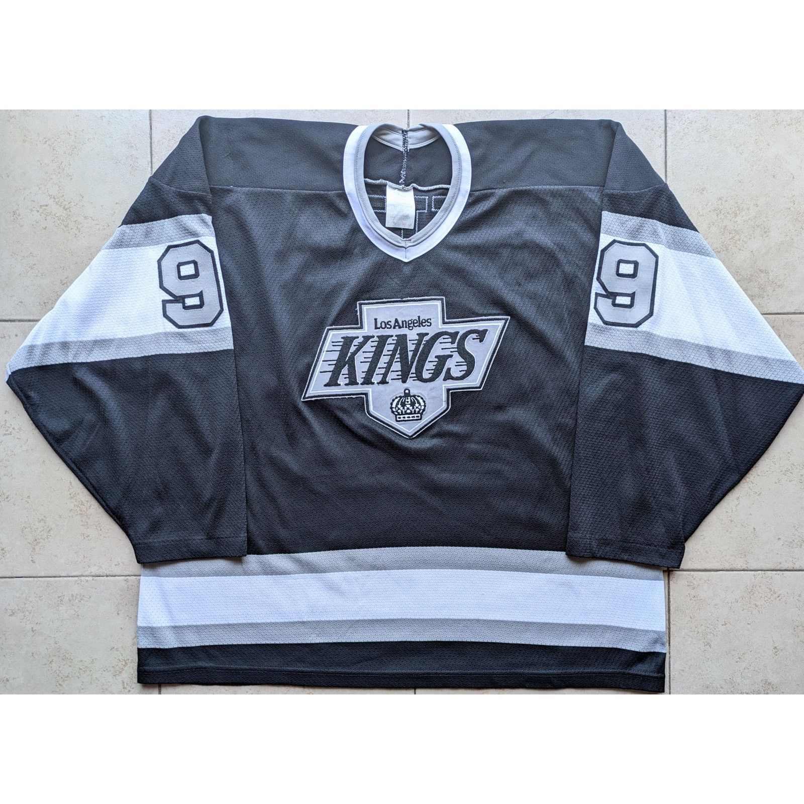 Ccm × NHL Wayne GRETZKY 99 LA Kings 90s CCM jersey L black hockey vtg Size US L / EU 52-54 / 3 - 5 Thumbnail