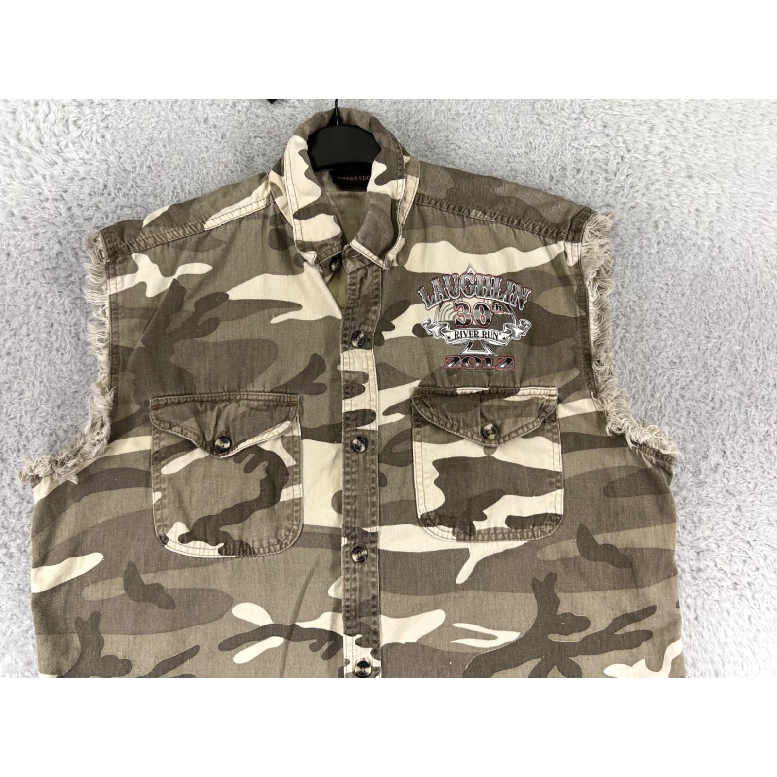Vintage VINTAGE not applicable; Original title is non-vintage. Size US M / EU 48-50 / 2 - 5 Thumbnail
