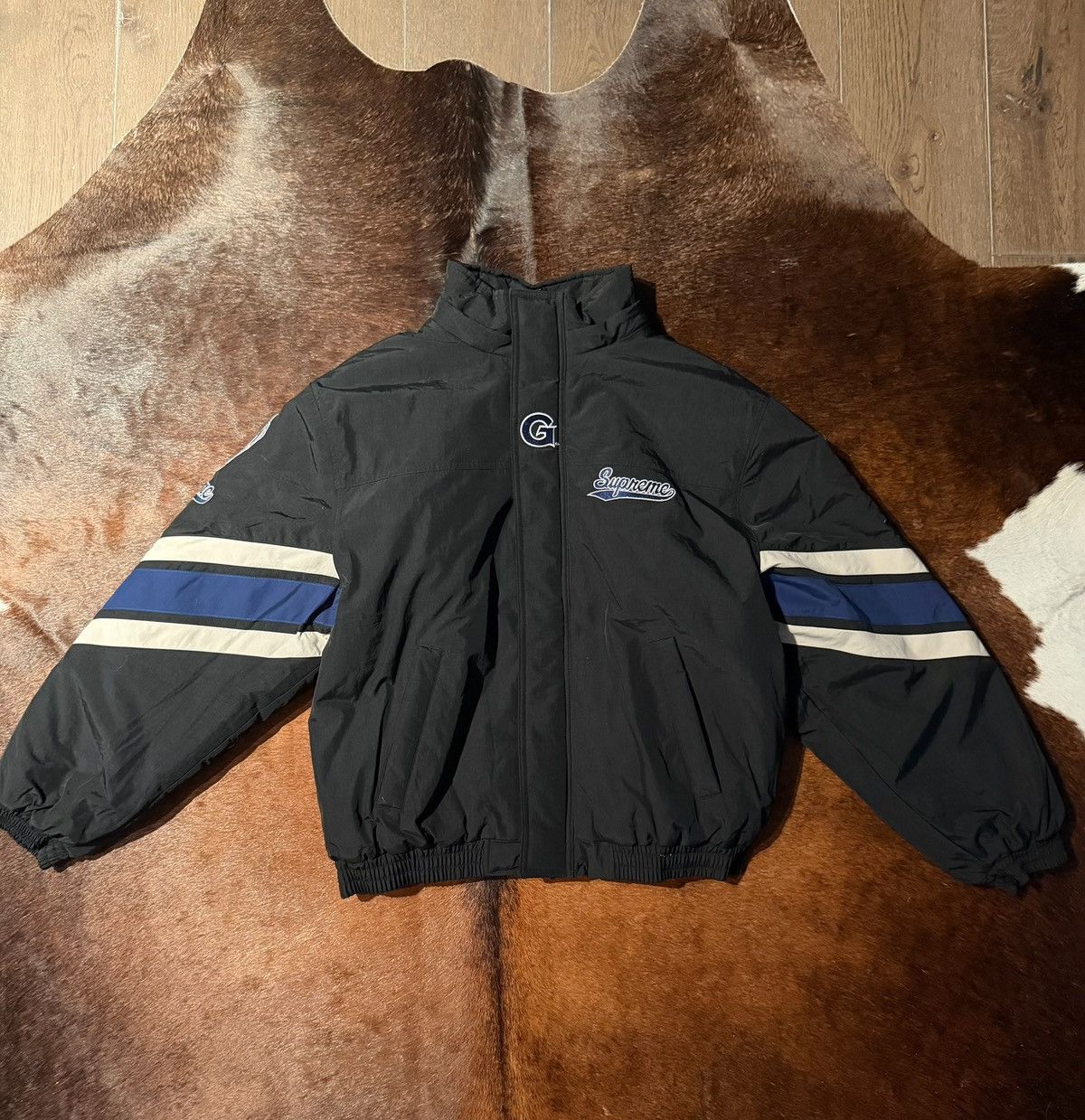 Supreme mitchell and ness NCAA georgetown hooded stadium jacket Size US M / EU 48-50 / 2 - 5 Thumbnail