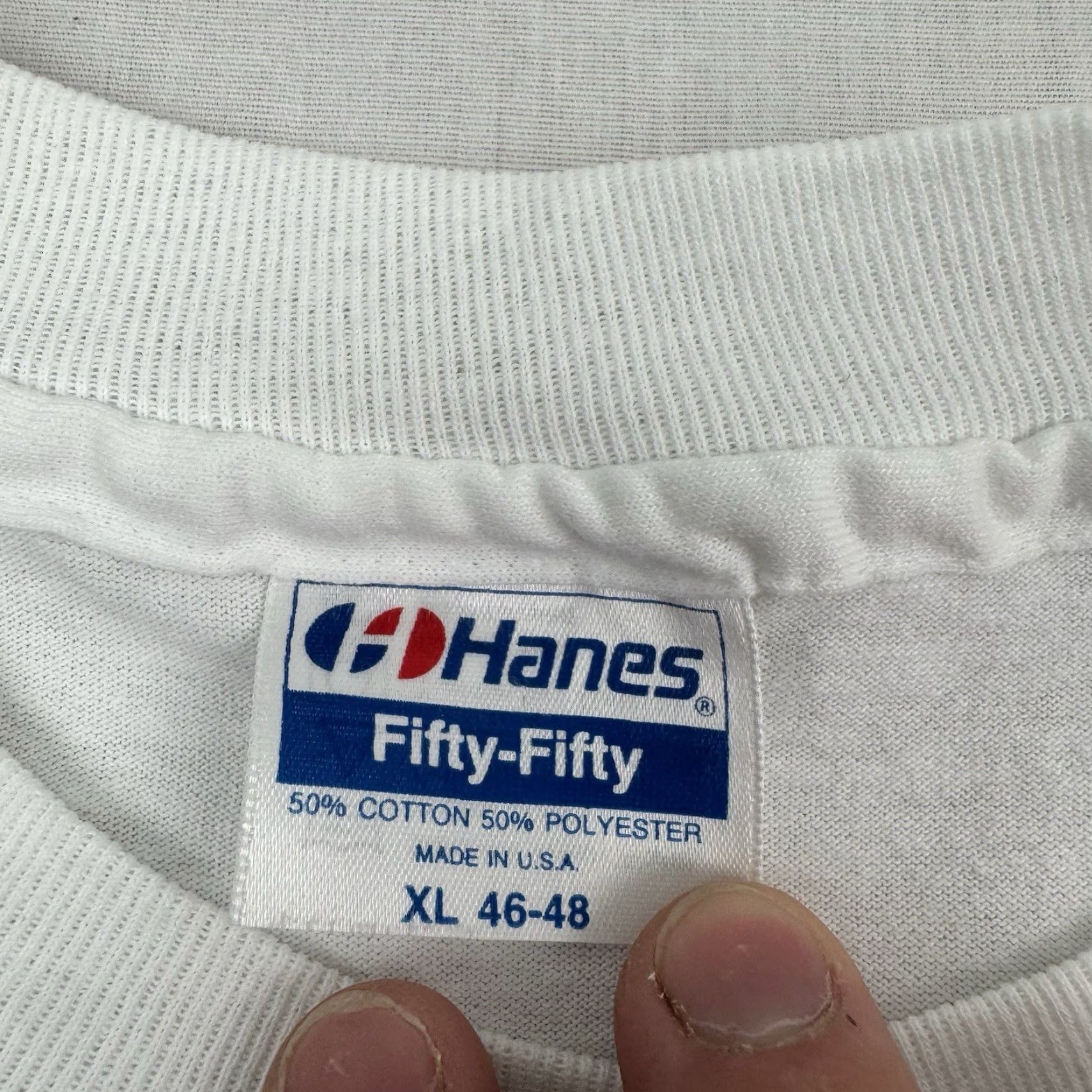 Hanes VINTAGE Hanes 90s Gun And Brunch Club T-Shirt Men XL White Solid Crew Neck Short Sleeve Adult Size US XL / EU 56 / 4 - 6 Thumbnail