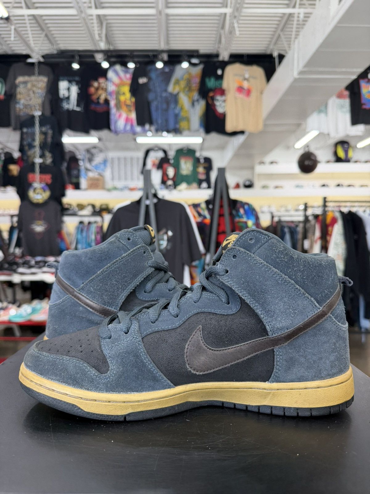 Nike Nike SB Dunk High Classic Charcoal Tar Size 9.5 (2012) Size US 9.5 / EU 42-43 - 4 Thumbnail