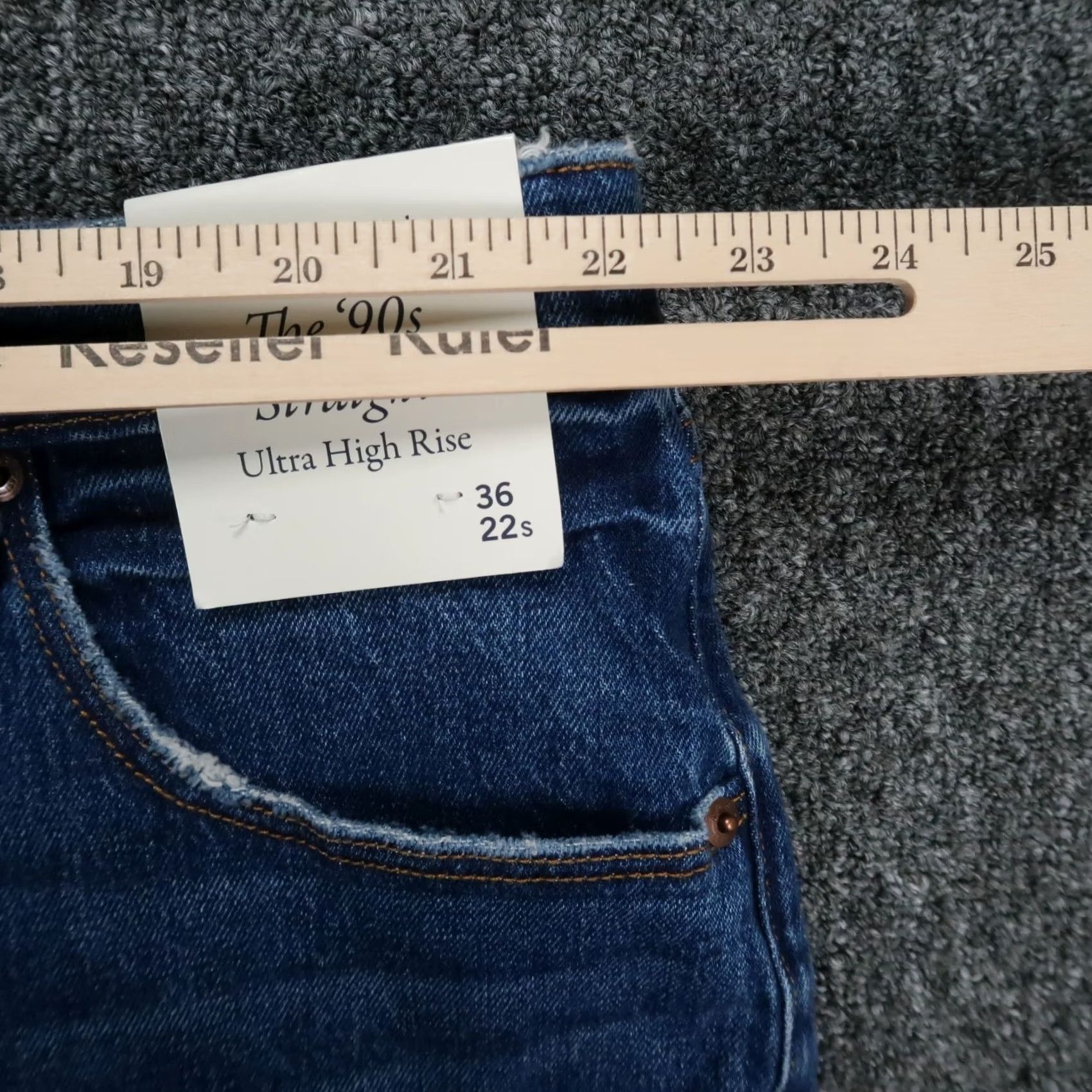 Abercrombie & Fitch Abercrombie & Fitch Jeans Womens 44x29 Blue Ultra High Rise 90s Straight NWT Size 30" / US 8 / IT 44 - 7 Thumbnail