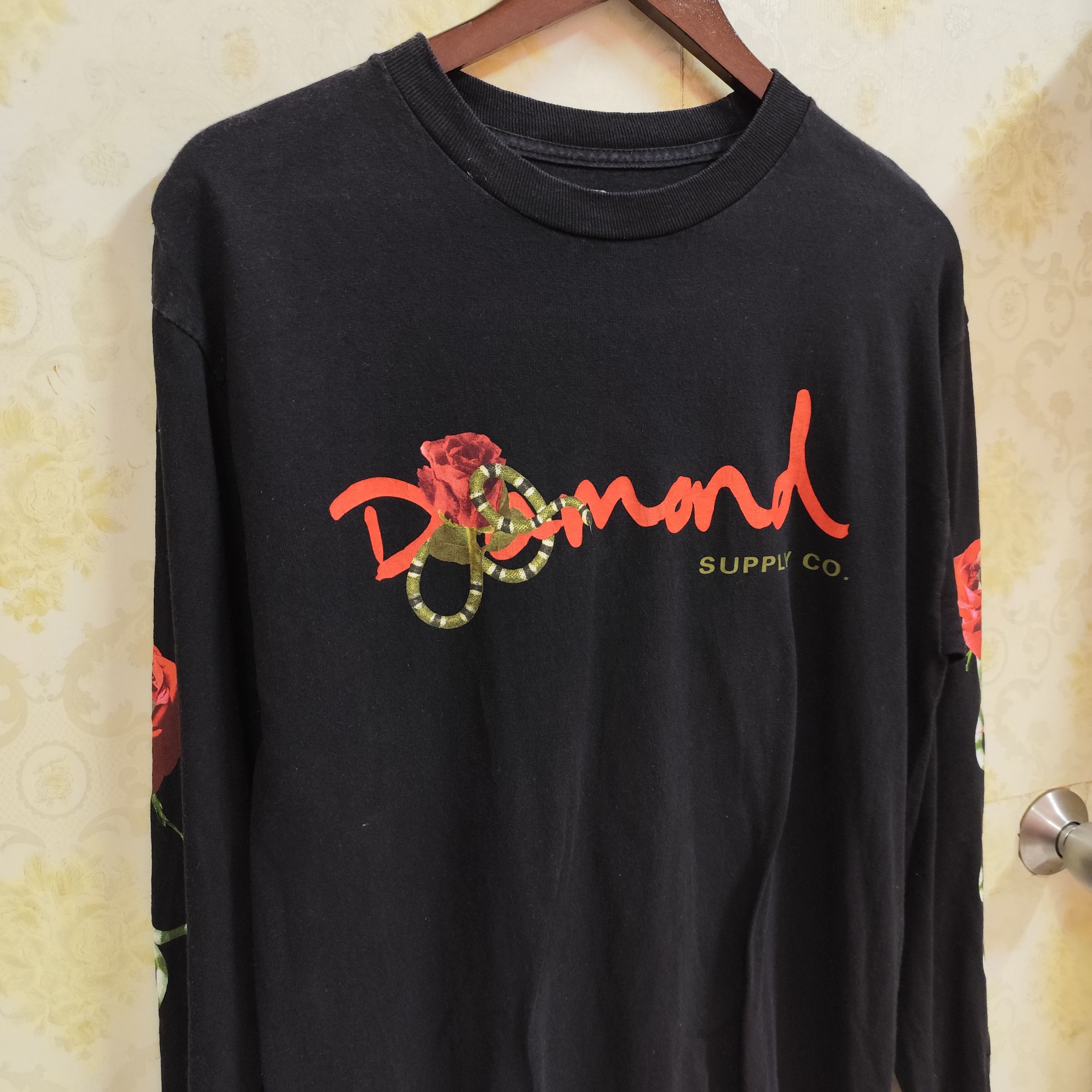 Diamond Supply Co. 🌹DIAMOND SUPPLY CO LONG SLEEVE T-SHIRT🐍 Size US M / EU 48-50 / 2 - 3 Thumbnail