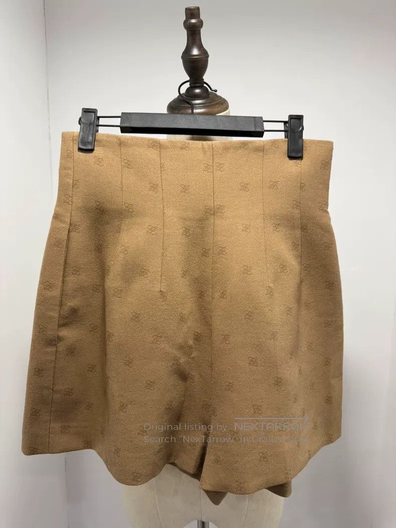 Fendi Fendi Monogrammed Shorts Size 26" / US 2 / IT 38 - 2 Thumbnail