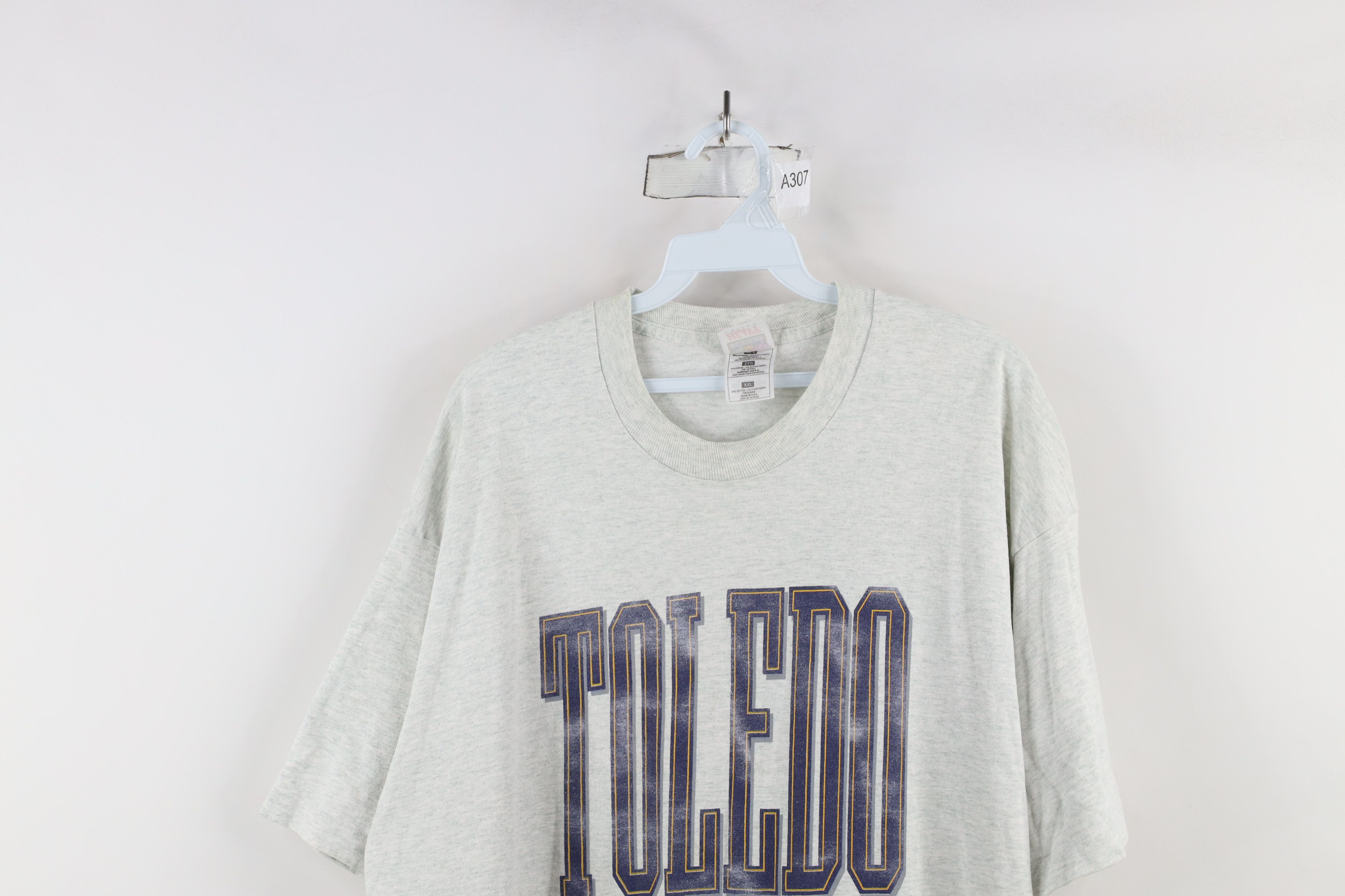 Vintage Vintage 90s Spell Out University of Toledo T-Shirt Gray Size US XXL / EU 58 / 5 - 2 Thumbnail