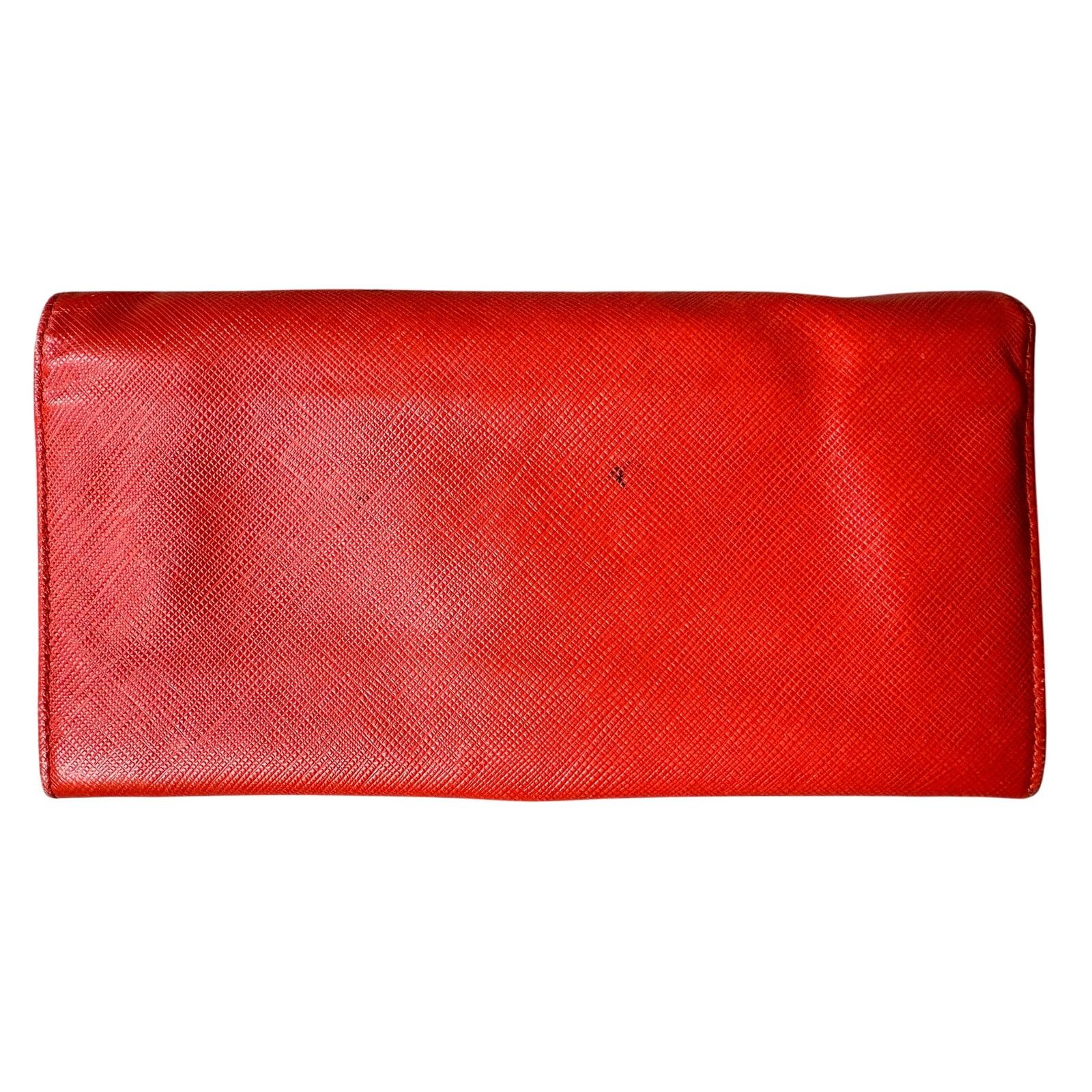 Salvatore Ferragamo Salvatore Ferragamo Pamplona Pebble Red Leather Long Wallet Size ONE SIZE - 3 Thumbnail