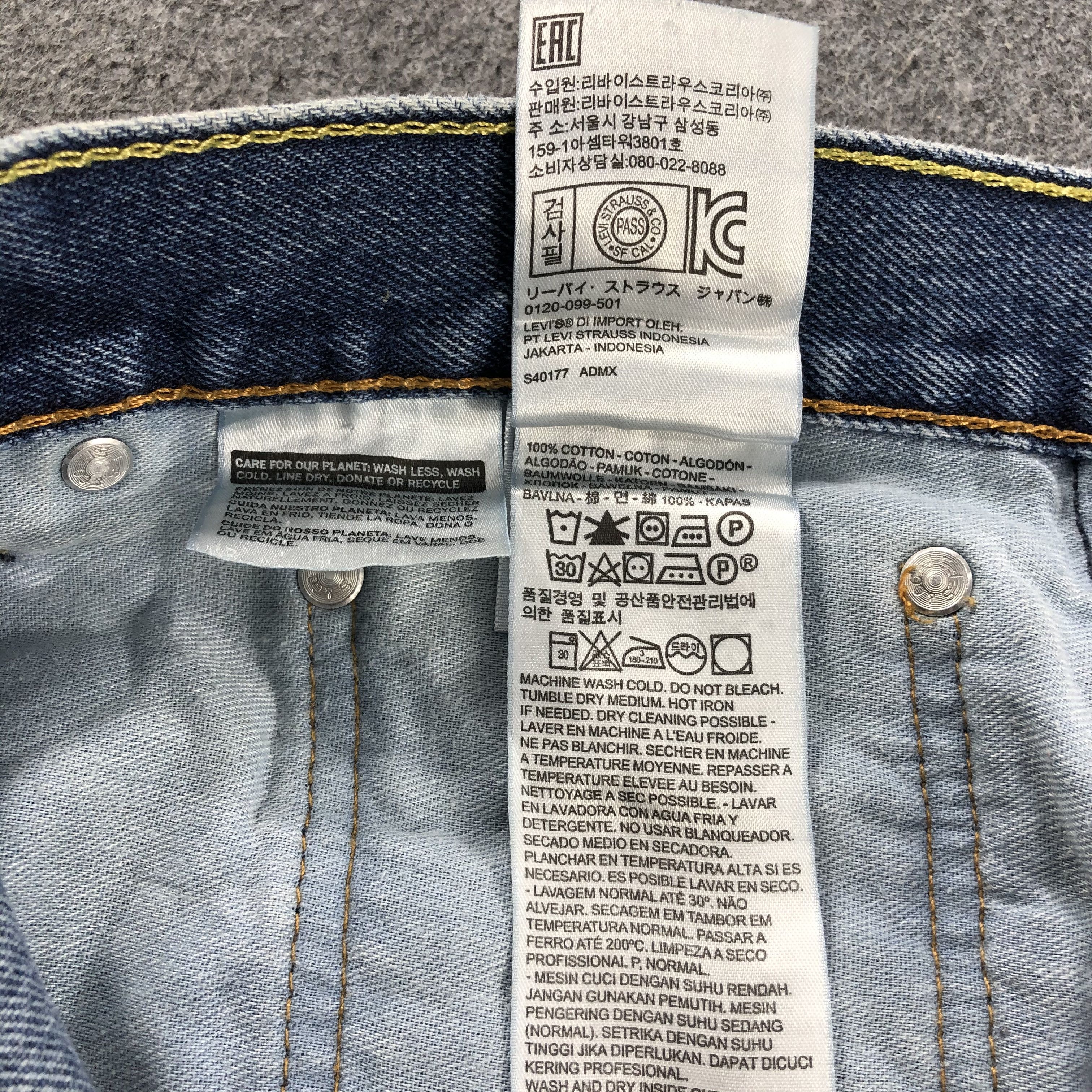 Levi's Vintage Blue Wash Levis 550 Jeans-J1609 Size US 44 / EU 60 - 13 Thumbnail