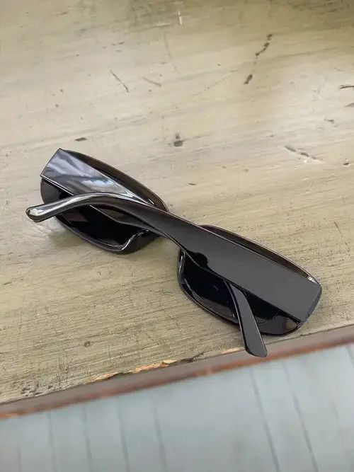 Vintage Y2K Sunglasses Size ONE SIZE - 4 Thumbnail