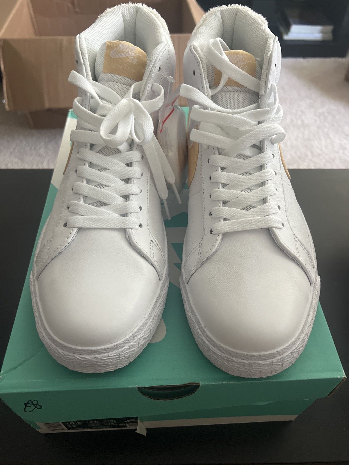 Nike Nike SB Zoom Blazer Mid PRM Size US 10.5 / EU 43-44 - 2 Thumbnail