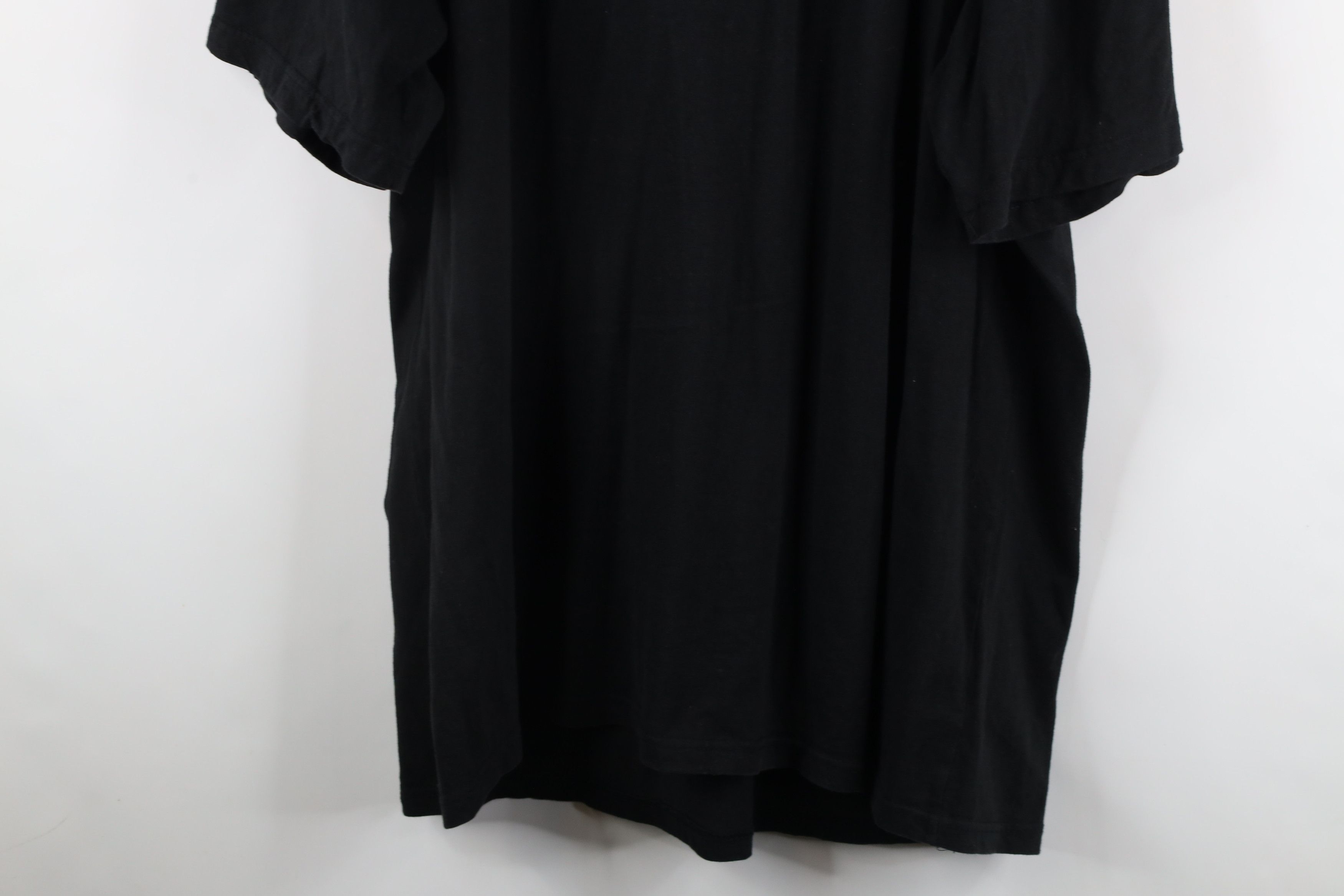Majestic × Vintage Vintage Majestic Triple Black Detroit Lions Football T-Shirt Size US XXL / EU 58 / 5 - 8 Thumbnail