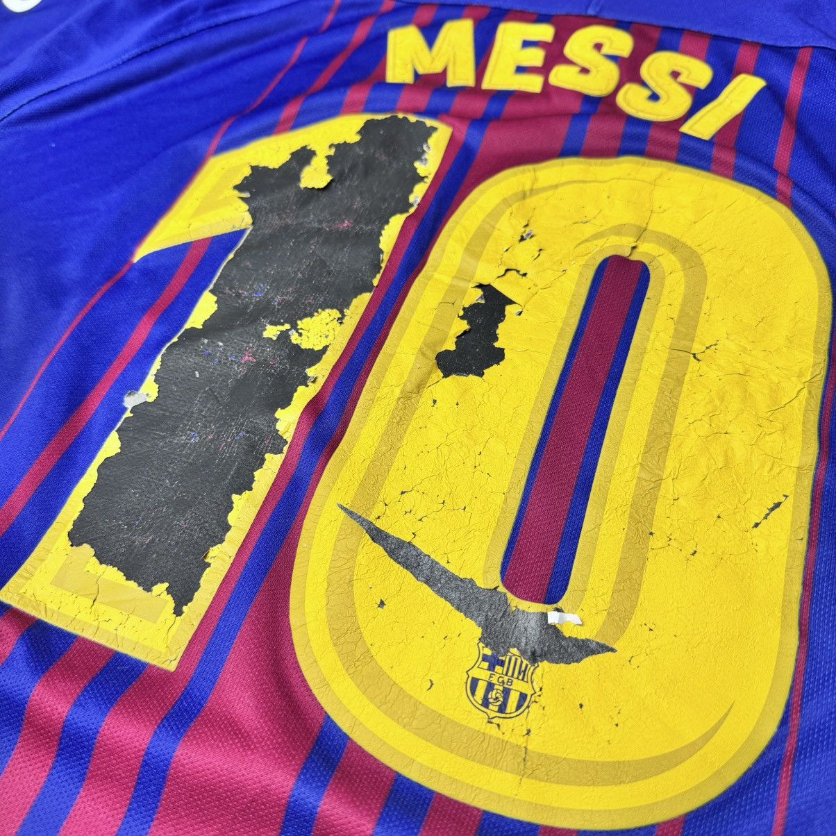 Nike × Vintage Nike Messi Barcelona 2017 2018 Home Size US XL / EU 56 / 4 - 9 Thumbnail