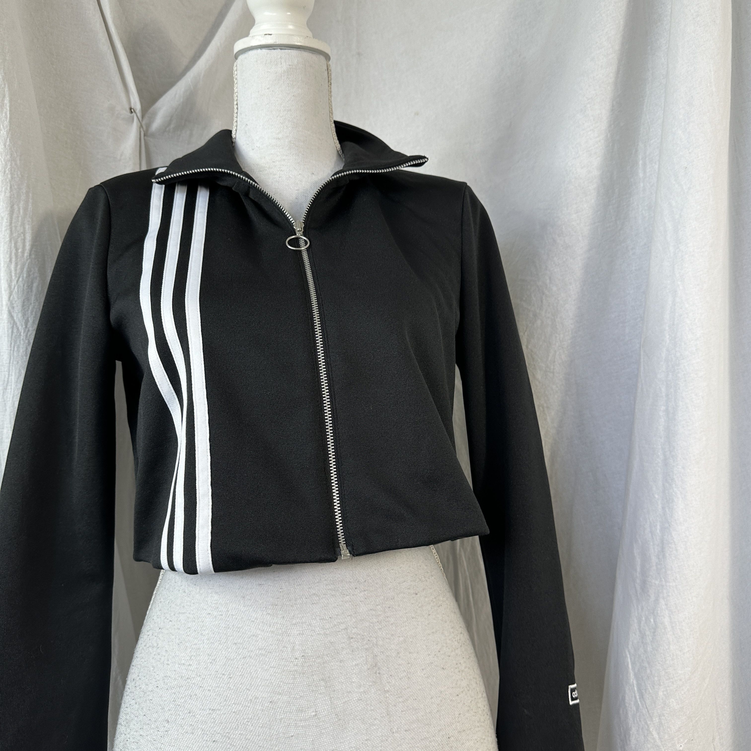 Adidas × Vintage Adidas Sportswear Y2K Active Archival Cropped Jacket Size S / US 4 / IT 40 - 5 Thumbnail