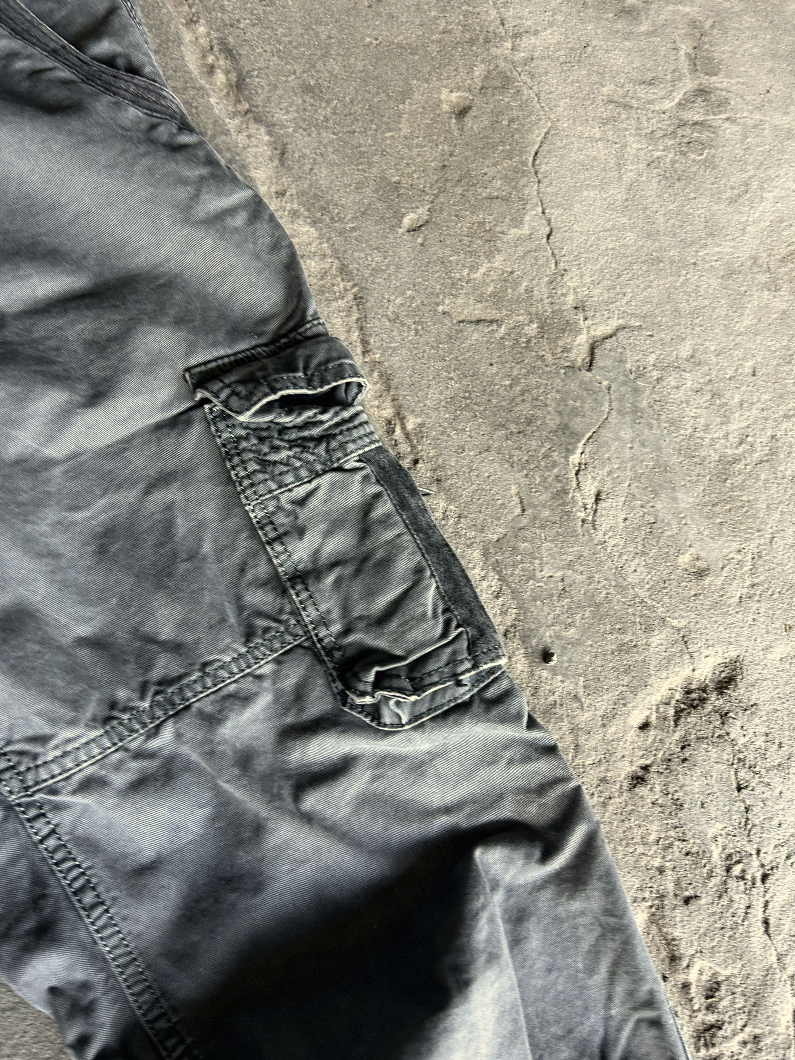 Vintage Washed Black Cargo Pants Distressed Utility Y2K Style Size US 32 / EU 48 - 3 Thumbnail