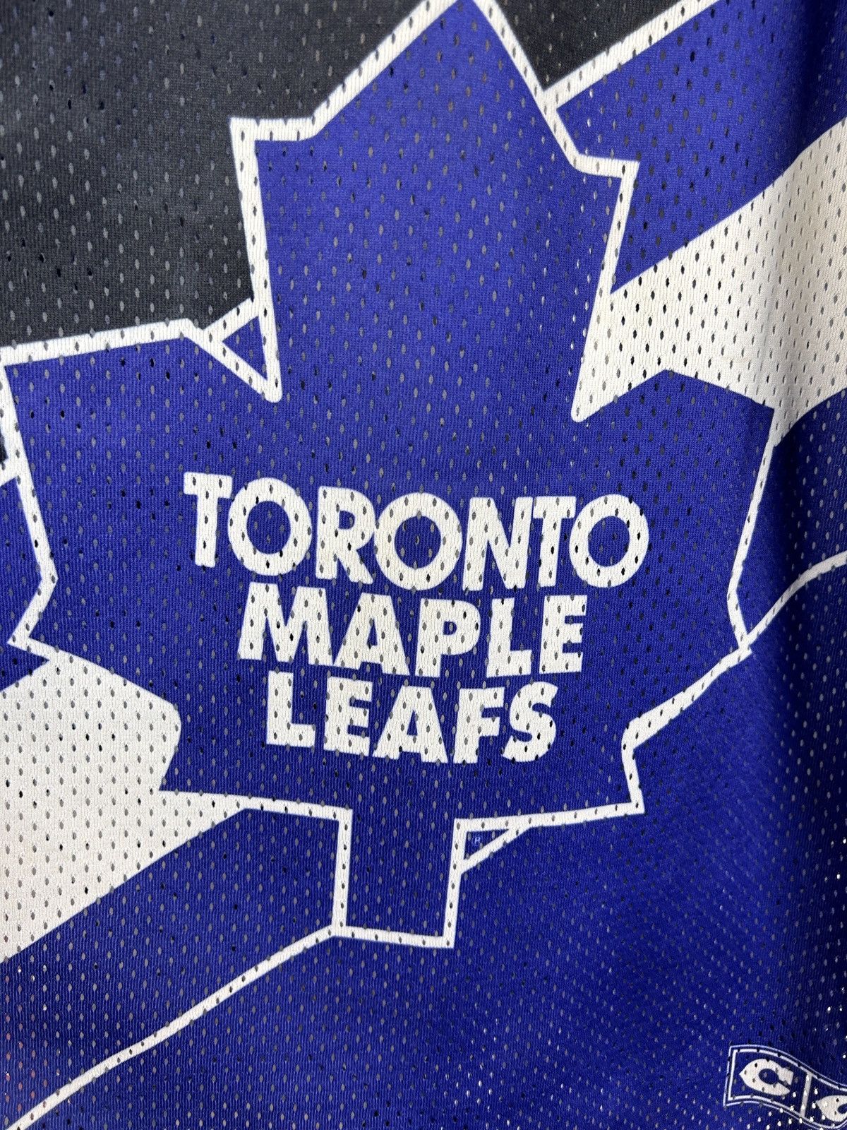 Ccm 90s Vintage CCM Toronto Maple Leafs AOP NHL Retro Jersey Size US S / EU 44-46 / 1 - 6 Thumbnail