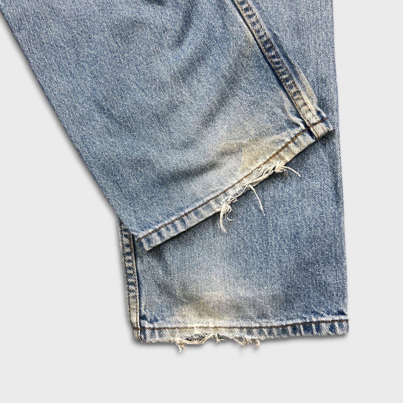 Levi's × Vintage Levi's 516 Jeans 34x32 Straight Leg Distressed Denim Pants Size US 34 / EU 50 - 10 Thumbnail