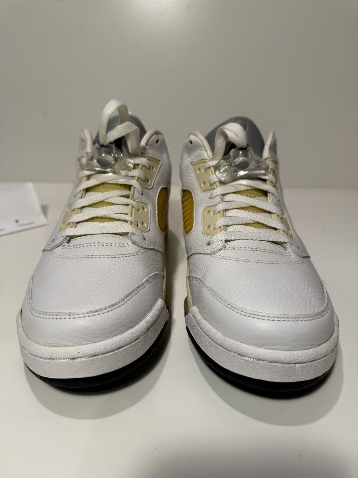 Jordan Brand Nike Jordan Retro 5 White Low Size US 12 / EU 45 - 2 Thumbnail