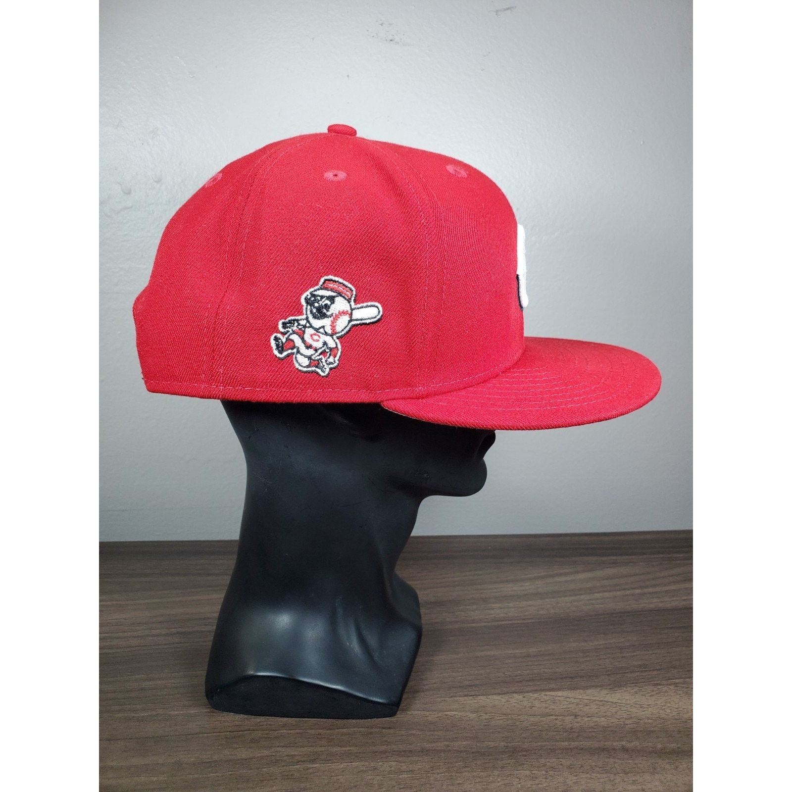 MLB × New Era Cincinnati Reds 9Fifty Hat Snapback Cap Mr Red Legs *READ* Size ONE SIZE - 4 Thumbnail