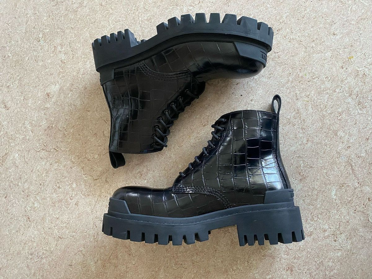 Balenciaga Balenciaga Croc Embossed Strike Boots Sz.39 Size US 6 / EU 39 - 1 Thumbnail