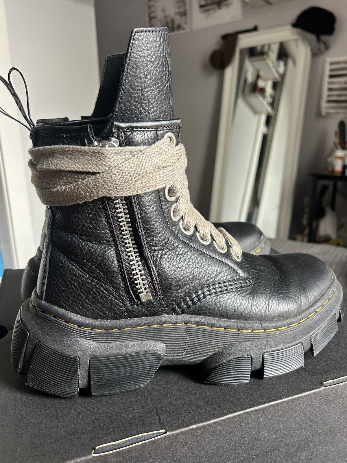 Dr. Martens × Rick Owens Rick Owens x Dr. Martens 1460 Jumbo Lace Boot Size US 7.5 / EU 40-41 - 2 Thumbnail
